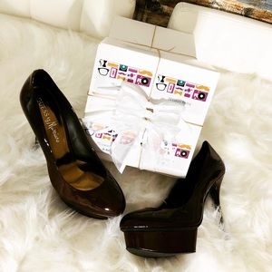 Guess by Marciano Pumps